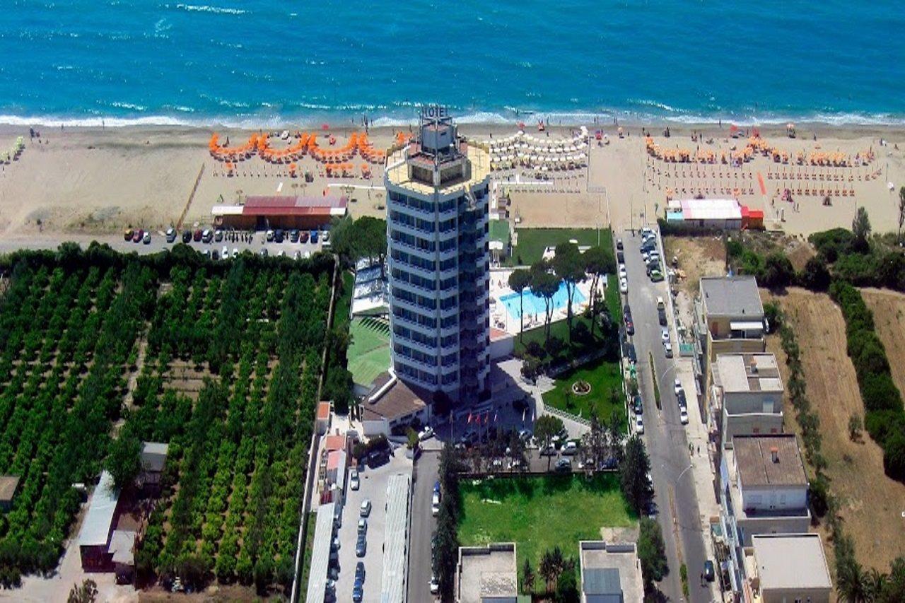 Torre Del Sole Hotel Terracina Luaran gambar